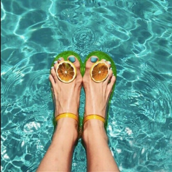 scented jelly sandals